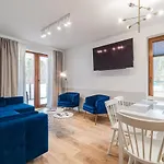 Lipova Park Coffee&wi-fi- 500 M Do Plazy, Bezplatny Meleks Stegna (Pomerania)
