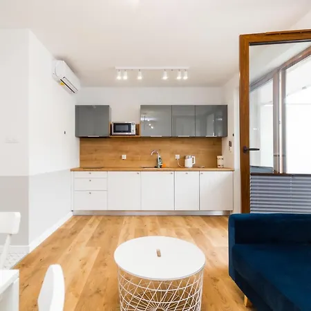 Apartamento Lipova Park Coffee&wi-fi- 500 M Do Plazy, Bezplatny Meleks Stegna (Pomerania)
