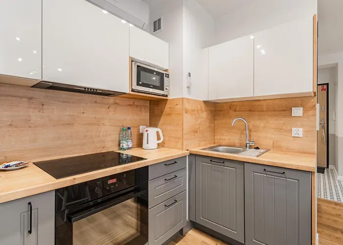 Lipova Park Coffee&wi-fi- 500 M Do Plazy, Bezplatny Meleks